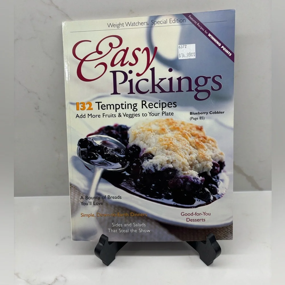 Weight Watchers Easy Pickings Cookbook 132 Tempting Recipes 2003 - Picture 1 of 4